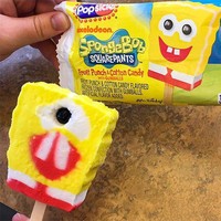 Kalau es krim yang tadi Spongebobnya nggak ada bola matanya, nah yang ini ada. Tapi kok matanya cuma satu ya? Jadi kayak illuminati deh. Serem.. Foto: Reddit