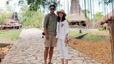 Foto: Momen Romantis Ririn Ekawati & Ibnu Jamil, Beneran Mesra atau Gimmick?