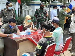 Operasi di 2 Kecamatan, Satpol PP Bandung Kumpulkan Denda Masker Rp 1 Juta