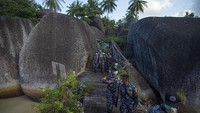 Kegiatan tur kota yang menjadi bagian latihan praktek (Lattek) Kartika Jala Krida (KJK) 2020 dengan dukungan Satgas Pelayaran Operasi Bima Suci (OBS) 2020.
