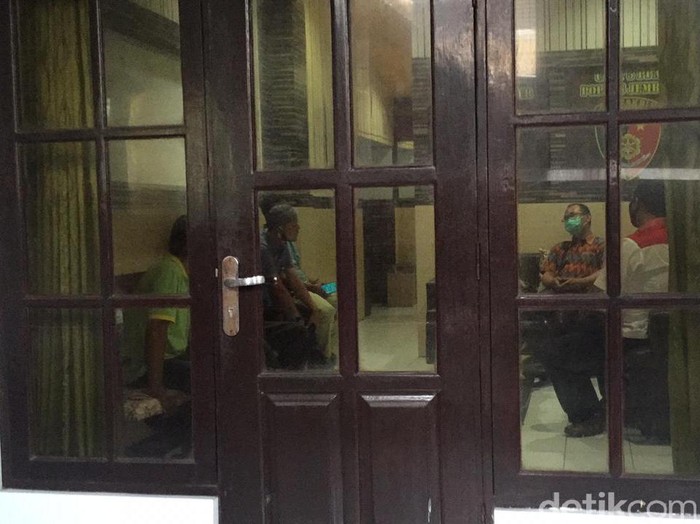 viral video mesum kepala puskesmas dan bidan di jember