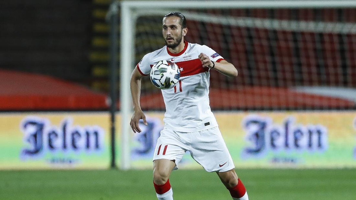 Gelandang serang Lille asal Turki, Yusuf Yazici, kabarnya diminati Arsenal. (Foto: Srdjan Stevanovic/Getty Images)
