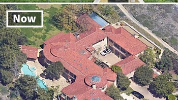 Arnold Schwarzenegger lahir dan besar di Austria. Rumah masa kecilnya adalah sebuah rumah dua lantai sederhana di Thal, dekat Graz. Kini, rumah tersebut dijadikan museum yang didekasikan untuk kehidupan Arnold dan semua prestasinya. Dia saat ini tinggal di Brentwood, Los Angeles, California di rumah besar 7 kamar tidur dan 10 kamar mandi yang dibeli kembali pada awal tahun 2000-an. Di dalamnya ada kolam renang, lapangan tenis, gym, kantor rumah mewah, dan masih banyak lagi. Foto: Boredpanda