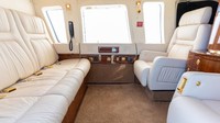 Helikopter berkode N76DT (DT merupakan kependekan dari Dondald Trump), itu punya desain mewah yang digarap oleh desainer kenamaan Eric Roth. Kabinnya dibuat untuk menampung enam penumpang, termasuk sofa panjang untuk empat orang. (aeroasset)