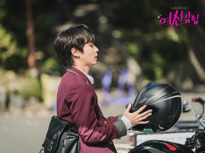 Hwang In Yeob di True Beauty