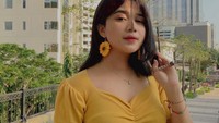 Belakangan ini nama penyanyi muda Brisia Jodie kembali disorot, setelah ia mengaku mengalami banyak kejadian mistis di rumahnya. Ia beberapa kali menceritakan hal ini ke penggemarnya lewat Instagram. Foto: Instagram @brisiajodie96