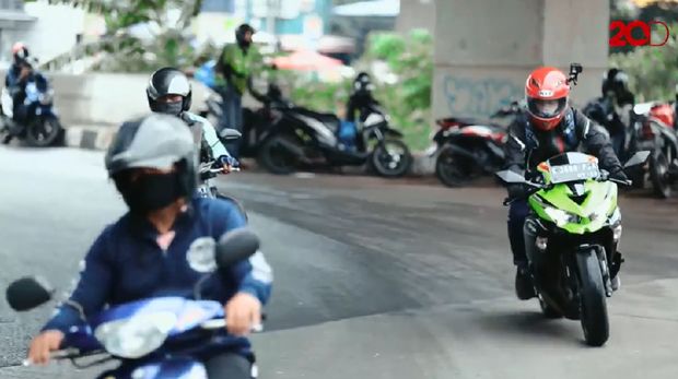Kawasaki Ninja ZX-25R
