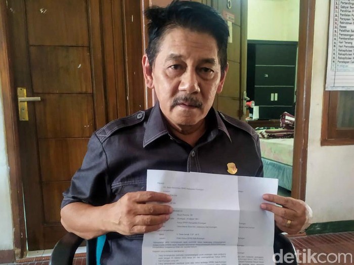 Ketua DPRD Kuningan melaporkan tiga wakilnya ke BK