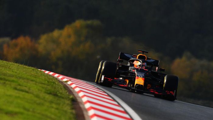 Max Verstappen ISTANBUL, TURKEY - NOVEMBER 13: Max Verstappen of the Netherlands driving the (33) Aston Martin Red Bull Racing RB16 on track during practice ahead of the F1 Grand Prix of Turkey at Intercity Istanbul Park on November 13, 2020 in Istanbul, Turkey. (Photo by Clive Mason/Getty Images)
