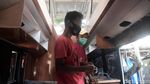 Keren! Minibus Ini Dimodifikasi jadi Camper Van Lho