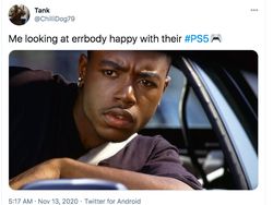 Bikin Iri, Pembeli PS5 Ramai-ramai Pamer di Medsos