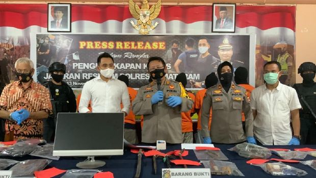 Polresta Mataram tangkap 7 sindikat pencuri yang setahun terakhir bikin resah warga (dok Polresta Mataram)