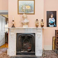 Banyak netizen yang kemudian membawanya ke Twitter dan mengomentari rumah tersebut. Mereka mengatakan bahwa rumah tersebut awalnya terlihat bagus, tetapi setelah melihat lebih jauh, mereka terkejut ketika menemukan ruangan yang cukup menyeramkan itu. Foto: Toop&Toop