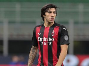 AC Milan Kena Kritik, Terkait Sandro Tonali Hingga Donnarumma