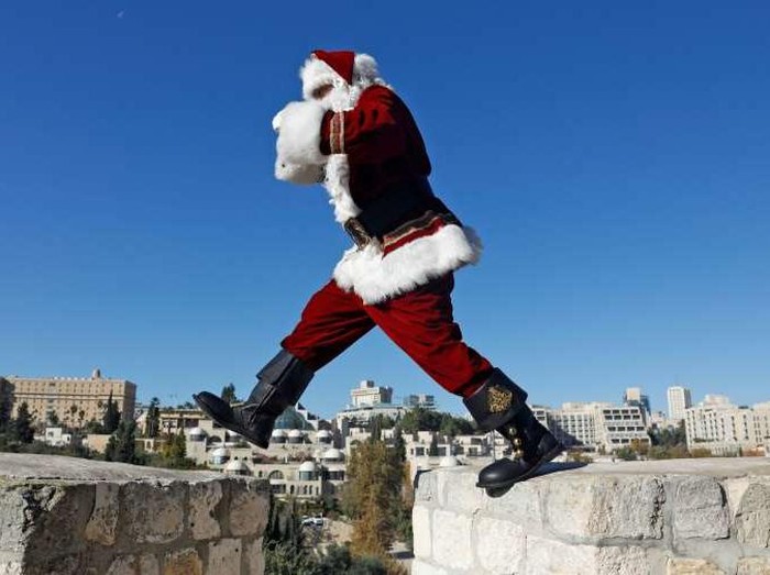 Santa Claus di Italia (AFP Photo)
