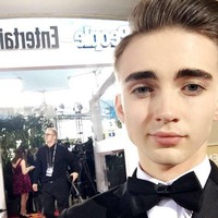 Pria yang dijuluki Baby Ken Doll ini mulai terobsesi dengan penampilan di usia yang sangat muda yakni ketika berumur 15 tahun. Bahkan sebelum menginjak usia legal, ia sudah melakukan suntik Botox di bagian dahi. Foto: Instagram @tylerkd97