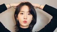 Baru dibuat, pengikut Instagram-nya telah meroket hingga 100 ribu lebih. (Foto: dok. Instagram @limyoona__official) 