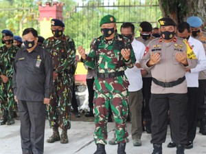 Kapolda Kalteng Resmikan Rumah Dinas Satbrimob di Mako Tangkiling