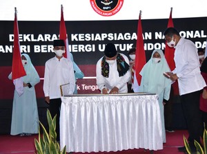 Dihadiri Mahfud, BNPT Deklarasi Kesiapsiagaan Nasional Bersama Santri
