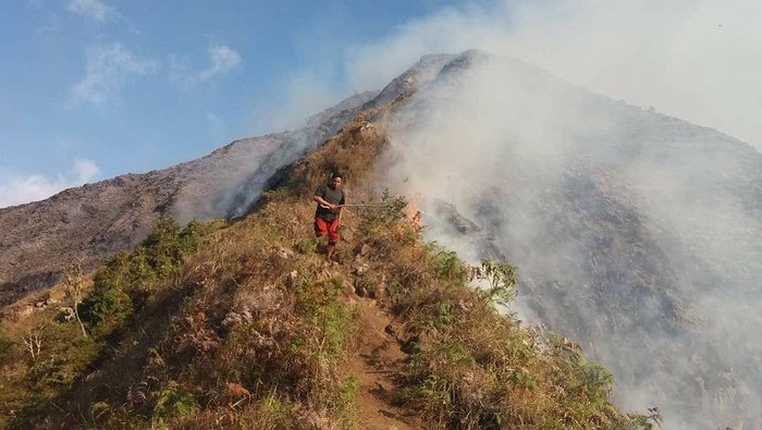 Objek wisata di Rinjani, Lombok.