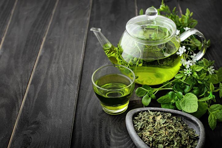 5 Tips Menyeduh Teh Hijau Ini Efektif Turunkan Berat Badan