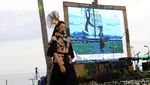East Java Fashion Harmony Pamerkan Batik dan Keindahan Pantai Solong