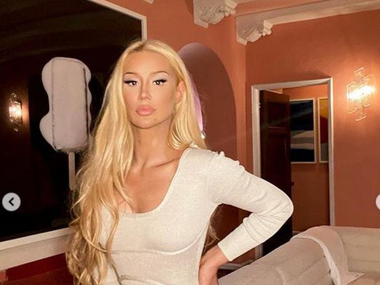 Foto: Penampakan Tubuh Ramping Iggy Azalea, Jadi Sorotan Setelah Melahirkan