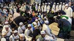 Massa Mulai Padati Acara Maulid-Pernikahan Putri Habib Rizieq