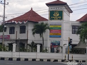 Satu Pegawai Positif COVID-19, 13 Pegawai Kejari Blitar Lain Isolasi Mandiri