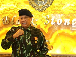 Di Ultah Brimob, Bamsoet Dapat Penghargaan Warga Kehormatan Utama