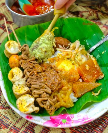 Kuliner Semarang, Ini 5 Nasi Ayam yang Enaknya Bikin Kangen