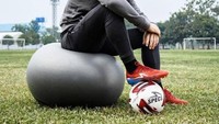 Ia resmi menjadi WNI setelah menyampaikan sumpah di Kantor Kementerian Hukum dan Ham Wilayah DKI Jakarta (12/11). Salah satu tujuannya adalah menjadi pemain Timnas Indonesia. Foto: Instagram @marcklok