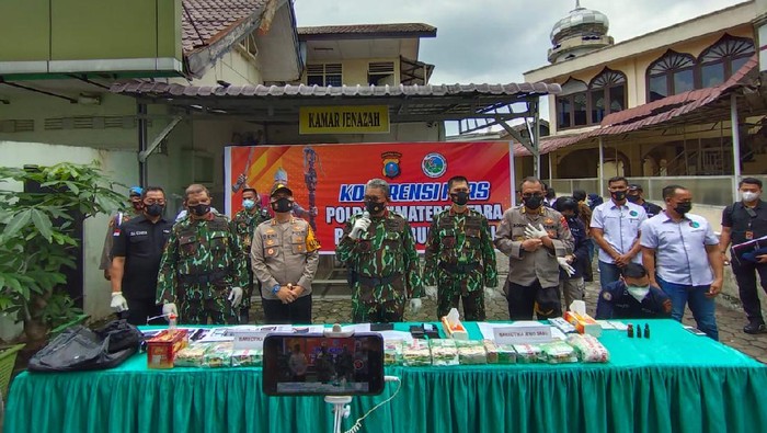 Polisi menembak mati 2 kurir sabu di Labuhanbatu Selatan karena melawan polisi saat pengembangan kasus (dok. Istimewa)