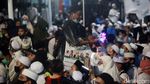 Potret Kerumunan Tanpa Jarak di Acara Maulid-Pernikahan Putri Habib Rizieq