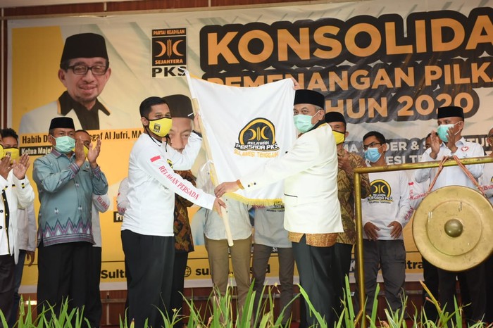 Presiden PKS Ahmad Syaikhu meminta seluruh SDM di Sultra memenangkan calon yang diusung di Pilkada 2020 (dok Istimewa)
