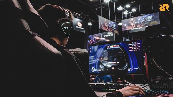 Sosok di Balik Layar Esports
