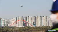 Wali Kota Seoul, Seo Jeong-hyup mengatakan Taksi udara ini jadi bukti bahwa impian manusia untuk punya kendaraan terbang di masa depan bisa terwujud. Foto: Dok. Xinhua/Wang Jingqiang