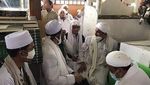 Foto-foto Ustaz Abdul Somad Bertemu Habib Rizieq Shihab