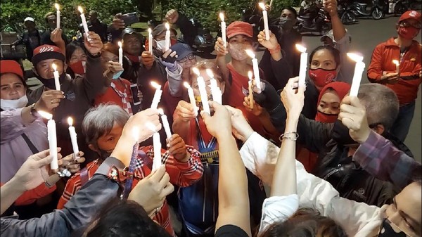 Laskar Nikita Mirzani Bikin Aksi Dukungan, Diusir karena Tak Izin