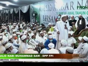 Habib Rizieq Bicara Kasus Prajurit TNI Ditahan karena Sambut Kedatangannya