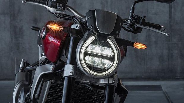 Honda CB1000R model tahun 2021