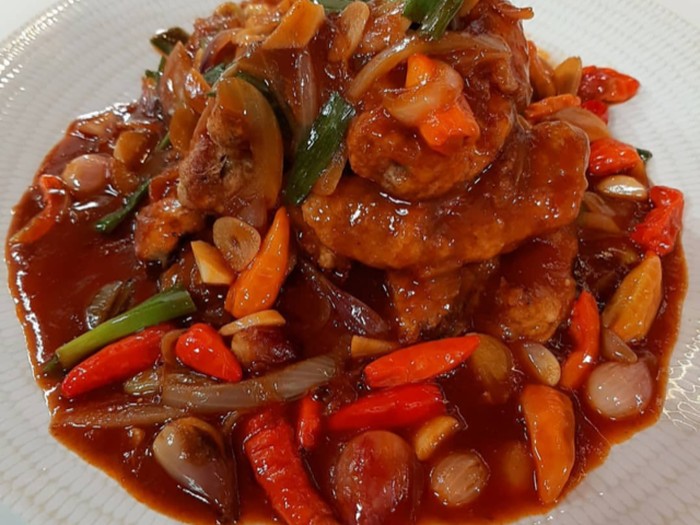 Ikan Sarden Kalengan Krispi Saus Gurih Pedas Ikan Sarden Kalengan Krispi Saus Gurih Pedas