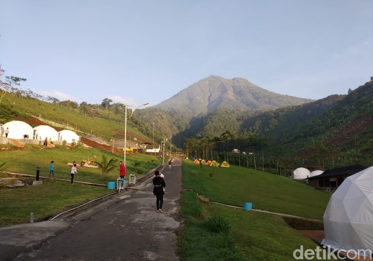 Lembah Indah Gunung  Kawi  Wisata  Hits Terbaru  di Malang