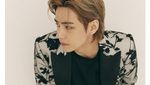 V BTS yang Bikin Netizen Terpesona, Merem Aja Ganteng