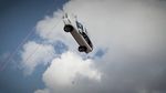 Potret Puluhan Mobil Volvo Sengaja Dijatuhkan dari Ketinggian 30 Meter