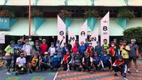 Potret para Smandel saat bersiap gowes.