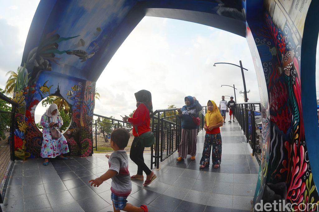 Skywalk Pantai Pangandaran