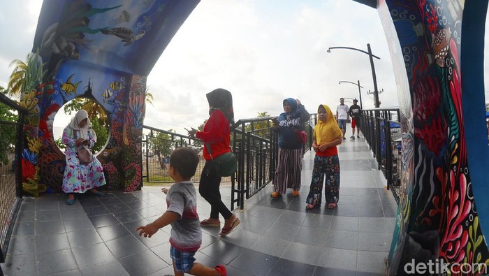 Skywalk Pantai Pangandaran