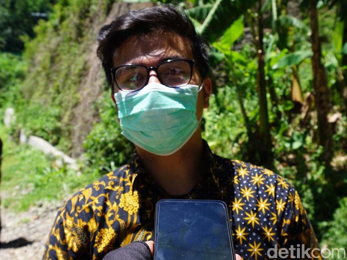 SR yang tersesat usai melihat penampakan perempuan