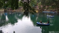 Talaga Biru Cicerem, itulah nama tempat wisata yang ada di Desa Kaduela. Nama Talaga Biru Cicerem ini sudah sangat populer bagi wisatawan, itulah mengapa tiap akhir pekan maupun hari libur, Talaga Biru Cicerem selalu ramai dipadati pengunjung. Talaga Biru Cicerem, itulah nama tempat wisata yang ada di Desa Kaduela. Nama Talaga Biru Cicerem ini sudah sangat populer bagi wisatawan, itulah mengapa tiap akhir pekan maupun hari libur, Talaga Biru Cicerem selalu ramai dipadati pengunjung.